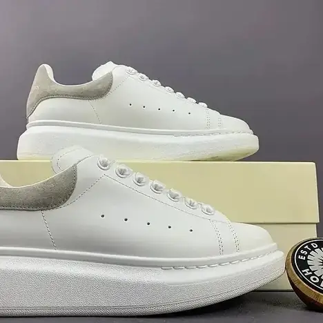 Alexander McQueen Oversized