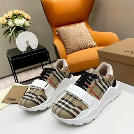 Zapatillas Burberry (40 colores)