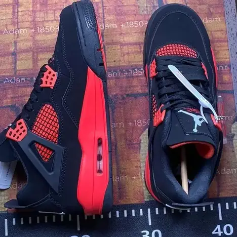 Jordan 4