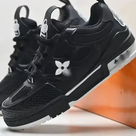 LV B22 (34 colores)