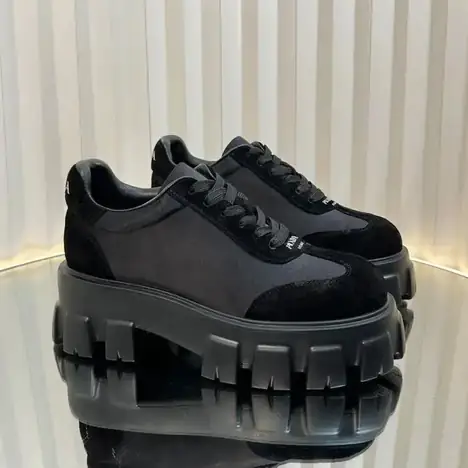 Prada de suela gruesa (5 colores)