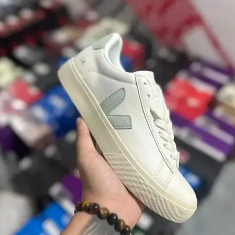 VEJA V-10 (9 colores)